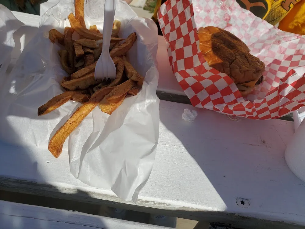 Cheeseburger and Fries