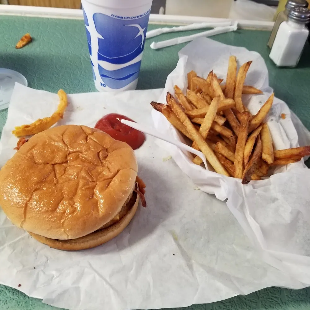 Cheeseburger with French Fries